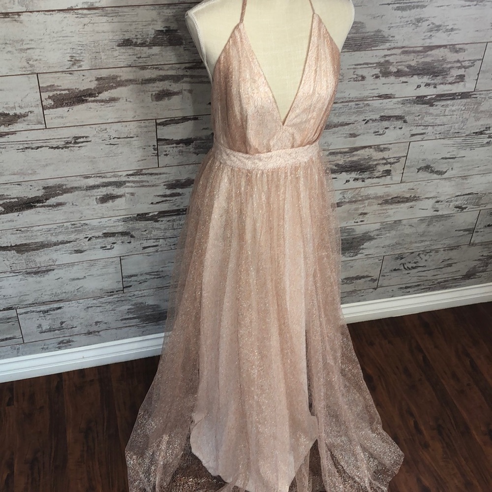 Pale pink Dress. L.